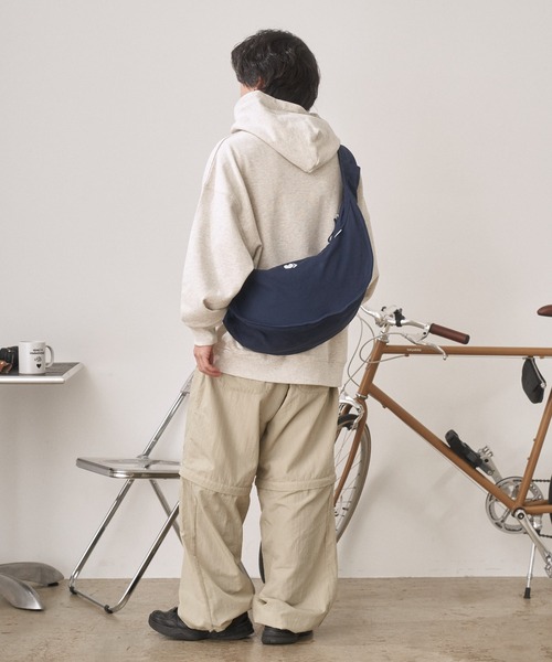 「kaoyorinakami」 プルオーバーパーカー X-LARGE ネイビー メンズ_画像9