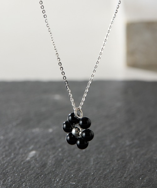 ネックレス Sivelle./Silver925オニキスフラワーネックレス レディースの画像