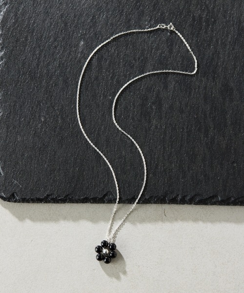 ネックレス Sivelle./Silver925オニキスフラワーネックレス レディースの画像