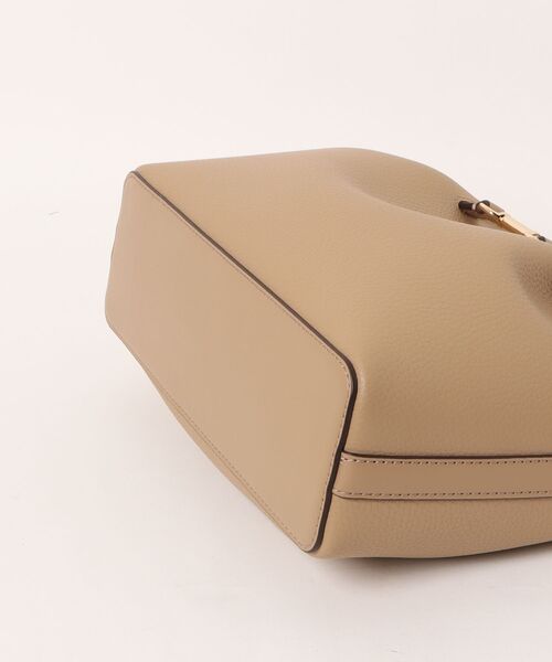 MICHAEL KORS（マイケルコース） ハンドバッグ CARSON センタージップ 