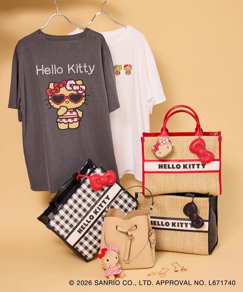 sanrio（サンリオ） ショルダーバッグ バッグ 「HELLO KITTY×VIS