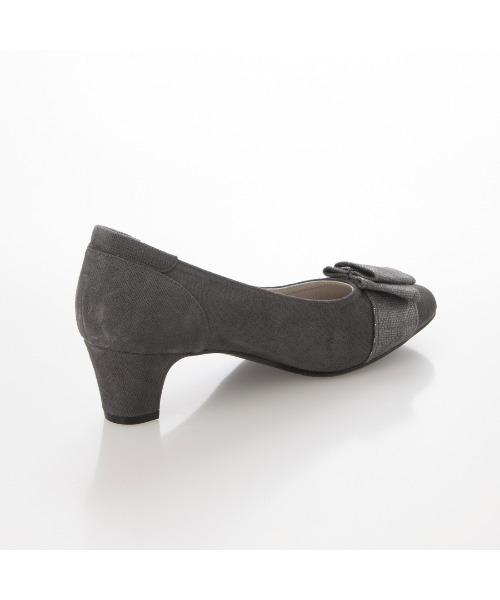 Riz raffinee（リズ ラフィーネ） パンプス ドレープデザインモチーフ