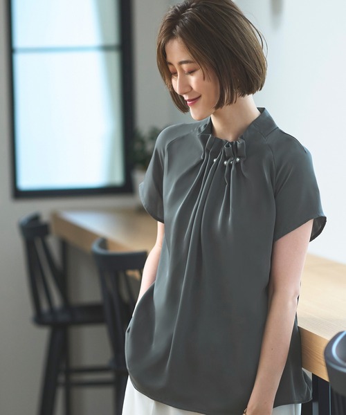 ルイルエブティック RUIRUE BOUTIQUE ウエーブタックパールブラウス （ブラック/BL） RUIRUE BOUTIQUE ブラウス シャツ ウエーブタックパール