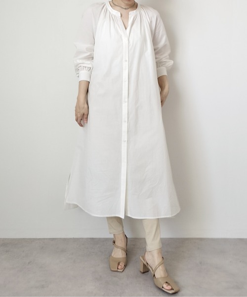 ホワイト シャツワンピース ギャザー入り CORNERS（コーナーズ）の「ギャザーシャツワンピース（シャツ