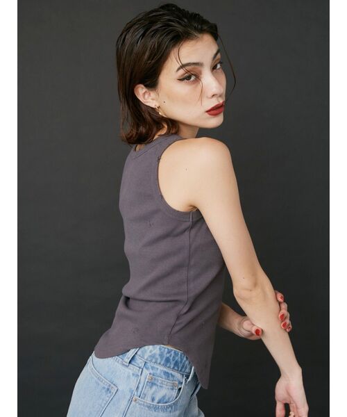 EVRIS（エヴリス） タンクトップ ノースリーブ クラッシュデザイン刺繍