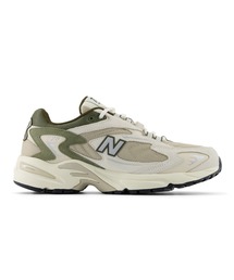 ニューバランス725 スニーカー　25.5 セール】725（スニーカー）｜New Balance（ニューバランス）の