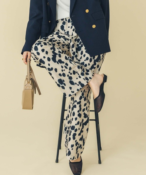 CHIGNON パンツ ダルメシアンワイドパンツ レディース