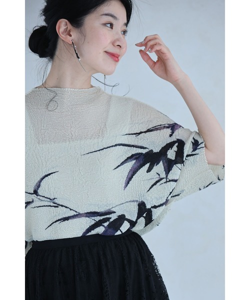 tシャツ 風に揺れるリーフ柄の伸びやかくしゅくしゅカットソートップス レディース cawaii tシャツ 風に揺れるリーフ柄の伸びやかくしゅくしゅ