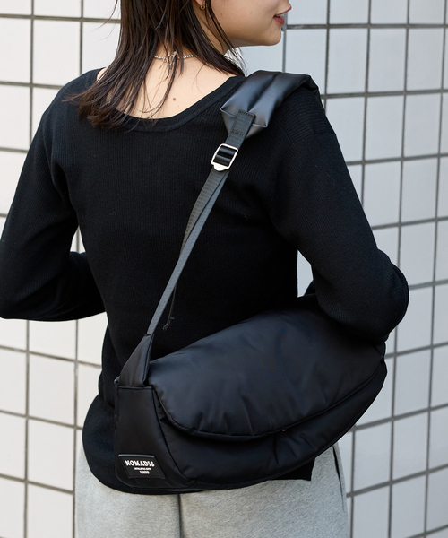 NOMADIS ショルダーバッグ（色：ブラウン系）のおすすめ人気商品
