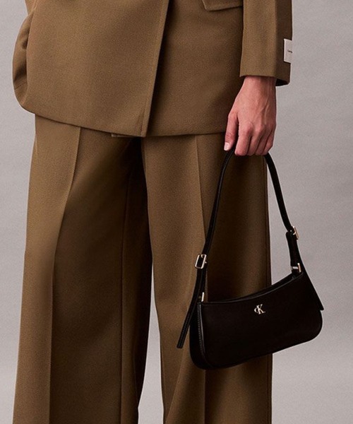 Calvin Klein（カルバン・クライン） ショルダーバッグ バッグ CK