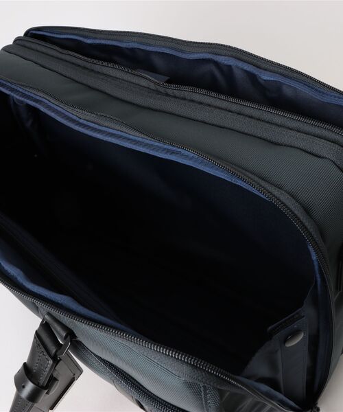 ビジネスバッグ ZEST2 Brief Case L B4 15.6インチPC EXP 81338 メンズの画像