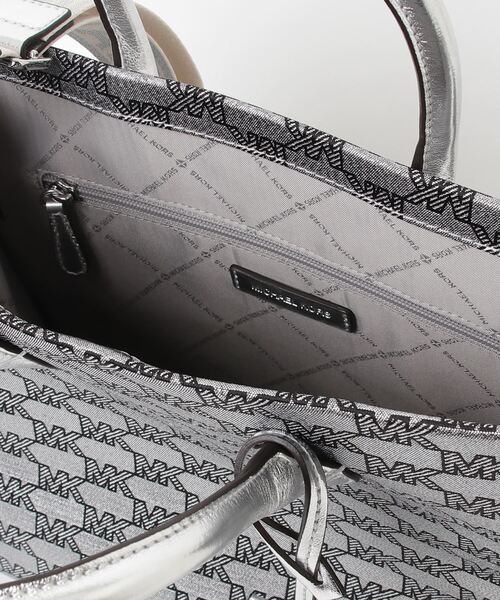 「MICHAEL KORS」 2WAYバッグ FREE シルバー レディースの画像