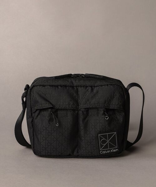 Calvin Klein（カルバン・クライン） ショルダーバッグ クロスボディ