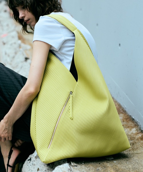 cii ハンドバッグ 「UNISEX」Pleats Art Bag / プリーツアートバッグ
