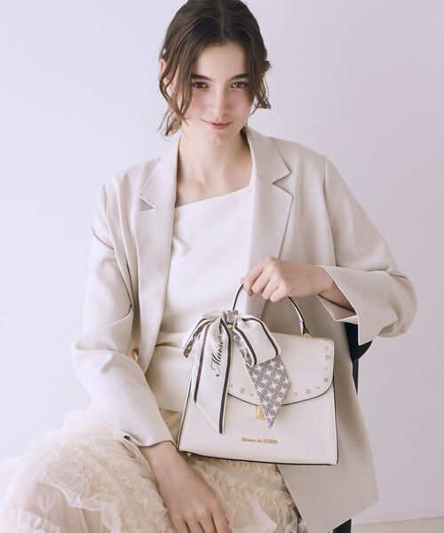 Maison de FLEUR（メゾンドフルール） ハンドバッグ スタッズフラップ