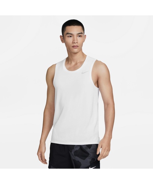 Nike レディース　タンクトップとショーツセット ホワイト　xsサイズ　美品 Nike レディース タンクトップとショーツセット ホワイト xsサイズ 美