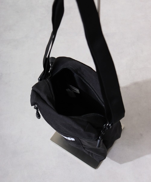 CONVERSE ショルダーバッグ バッグ POLYクイックショルダー