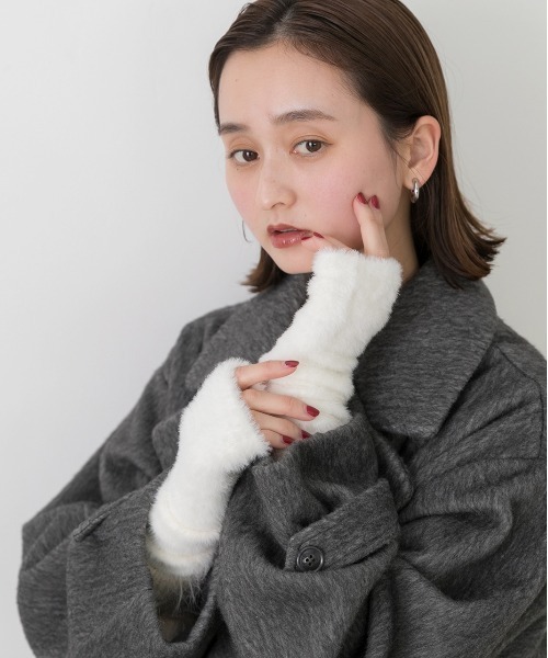 ad thie（アドティエ） 手袋 サムホール付き シャギーアームウォーマー