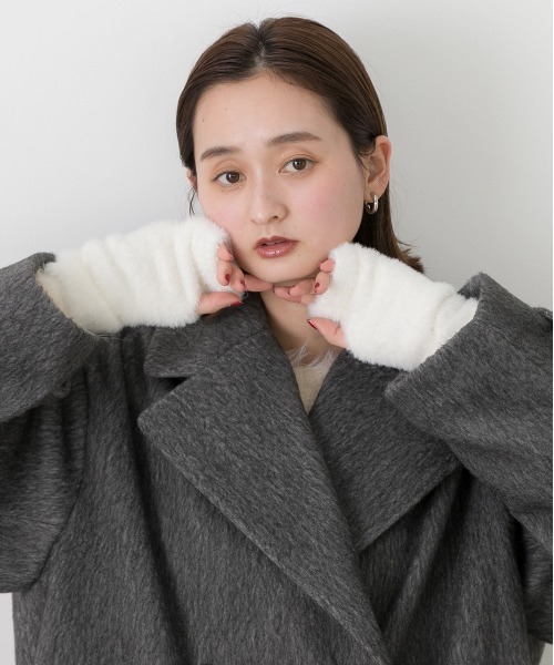 ad thie（アドティエ） 手袋 サムホール付き シャギーアームウォーマー