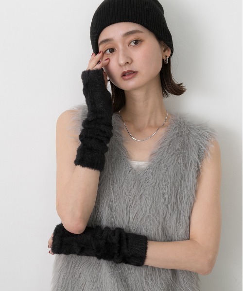 ad thie（アドティエ） 手袋 サムホール付き シャギーアームウォーマー