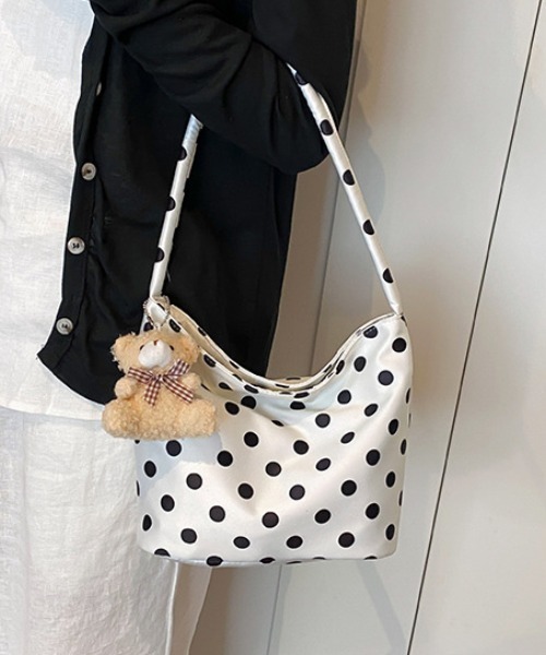 【値下げしました】新品未使用　LIMI few 水玉模様ショルダーバッグ シティ（水玉） | bag,city | setsuko sagittaire