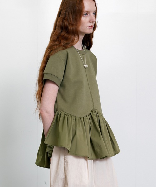 【美品】ADAM ET ROPÉ FEMME タックスリーブペプラムスウェット ADAM ET ROPÉ FEMME(アダム エ ロペ ファム) / 【サステナブル