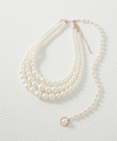 パール調ネックレス CHIC STYLE ネックレス 後チャーム付3連パール調ネックレス