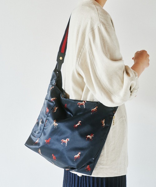 Russet - russet(ラシット) ショルダーバッグ - ネイビー MUKU