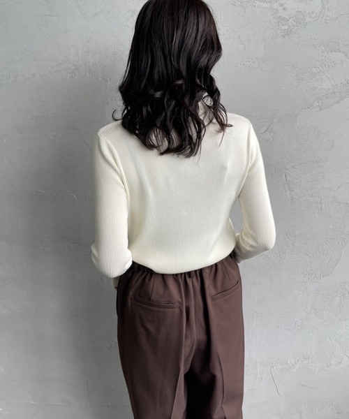 FRED PERRY（フレッドペリー） ニット セーター 別注 ワンポイントロゴ