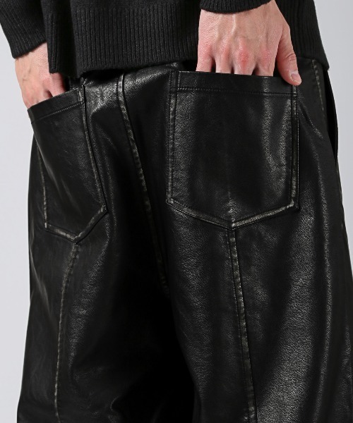 00s ヴィンテージ レザーパンツ 本革 牛革 ブラック スラックス モード LUXSTYLE（ラグスタイル） パンツ ヴィンテージ加工PUレザーワイド