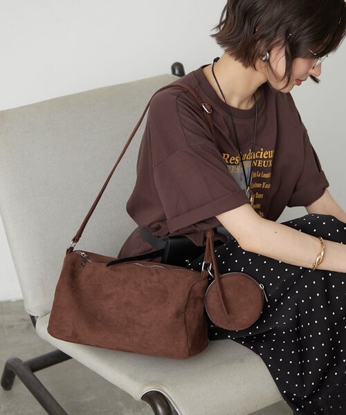 【美品】ブラウン スエード 横長ショルダーバッグ Remind me and forever（リマインドミーアンドフォーエバー