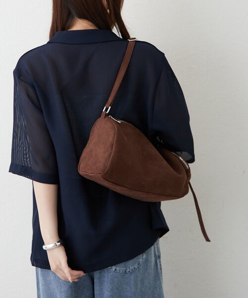 【美品】ブラウン スエード 横長ショルダーバッグ Remind me and forever（リマインドミーアンドフォーエバー