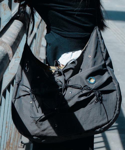 ショルダーバッグ バッグ 「YEOMIM x Miseki seoul」Messy bag