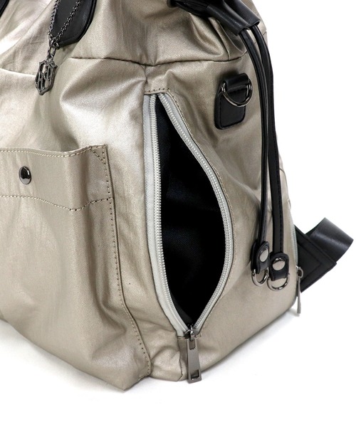 Bermosa デイバック リュック 多ポケット 2WAYリュックサック