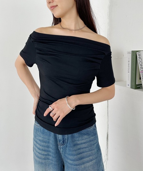 CLEA tシャツ タックデザイン ドレープオフショルダー半袖