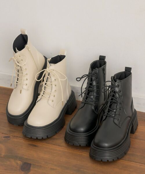 「RETRO GIRL」 ショートブーツ MEDIUM オフホワイト レディース_画像2