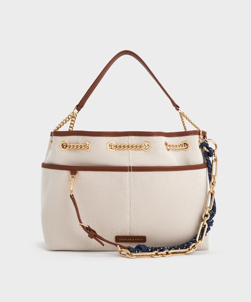 台湾 CHARLES&KEITH Addison アディソン ノット ホーボーバッグ 台湾 CHARLES&KEITH Addison アディソン ノット ホーボーバッグ