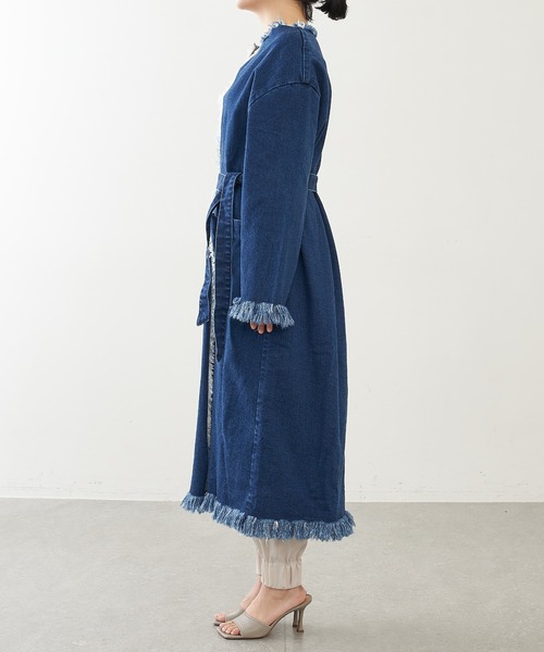 新品タグ付き　Whim Gazette　コットンチュニック　サックスブルー Whim Gazette（ウィムガゼット）の「刺繍シャツチュニック（シャツ