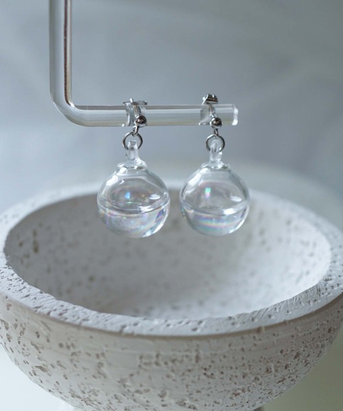 CERCA ピアス jolie minette/ シンプル 水入りオーロラガラスドーム