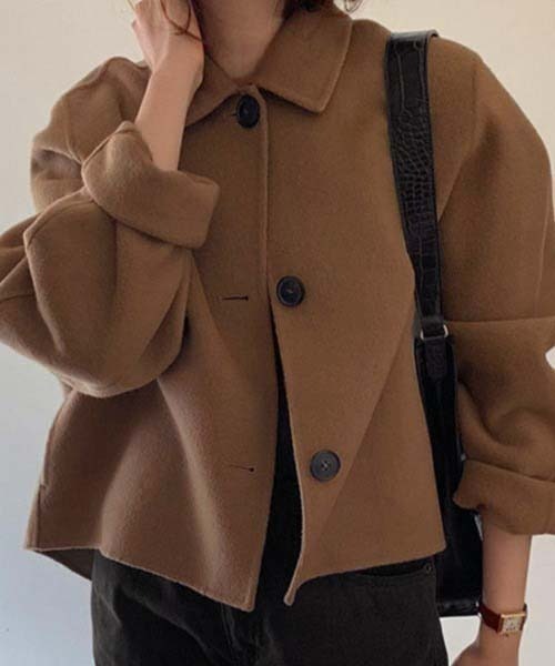 【美品】25AW ウールステンカラーショートコート 25AW新作】小顔見え。ふわっと羽織って、キュンとこなれる。ビッグ