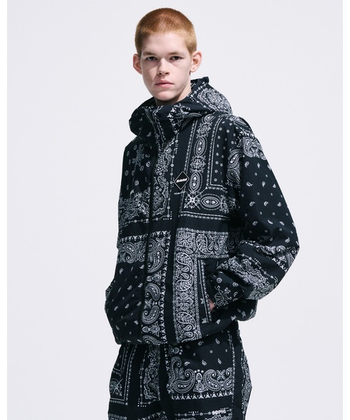 ジャケット・アウター F.C.R.B BANDANA NYLON HOODED BLOUSON F.C.Real Bristol（エフシーレアルブリストル） ナイロンジャケット