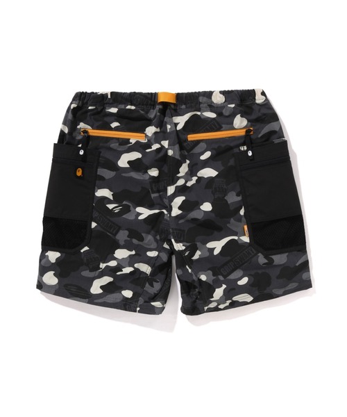 「A BATHING APE」 ショートパンツ「GRIP SWANYコラボ」 X-LARGE ベージュ メンズの画像