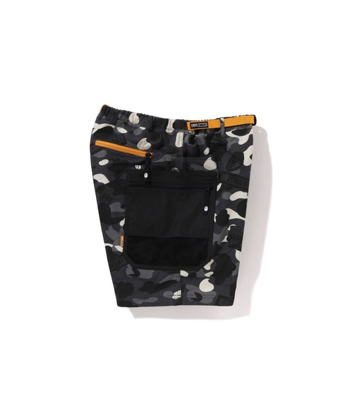 「A BATHING APE」 ショートパンツ「GRIP SWANYコラボ」 X-LARGE ベージュ メンズの画像