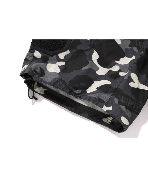 「A BATHING APE」 ショートパンツ「GRIP SWANYコラボ」 X-LARGE ベージュ メンズの画像