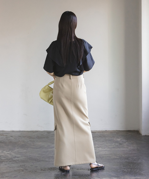 nR ブラックリネンラッフルブラウス Vin｜リネンブレンドラッフルブラウス | Rakuten Fashion(楽天