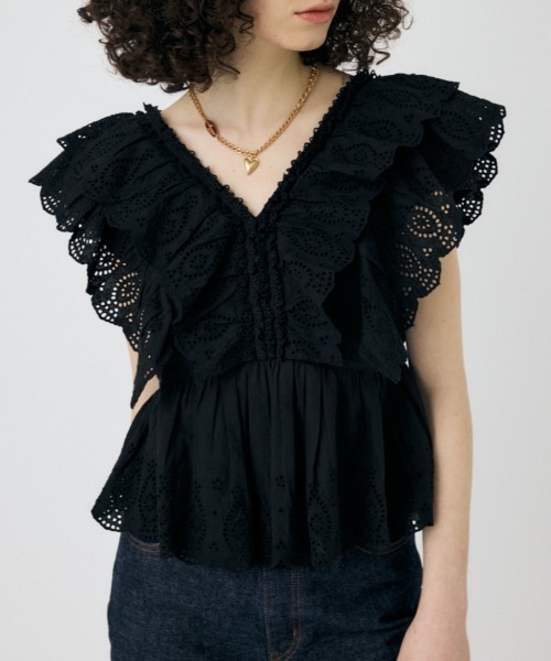 新品タグ付きフリル完売品moussy EYELET CAPSLEEVE ブラウス