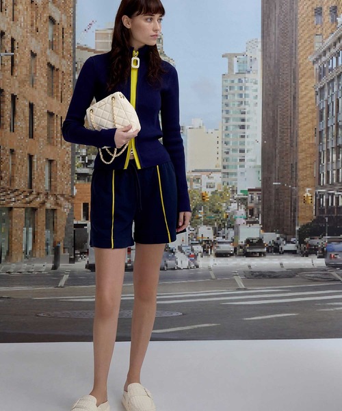 CHARLES & KEITH◆ Alva キルティング ショルダーバッグ CHARLES ＆ KEITH ショルダーバッグ バッグ Alva アルヴァ