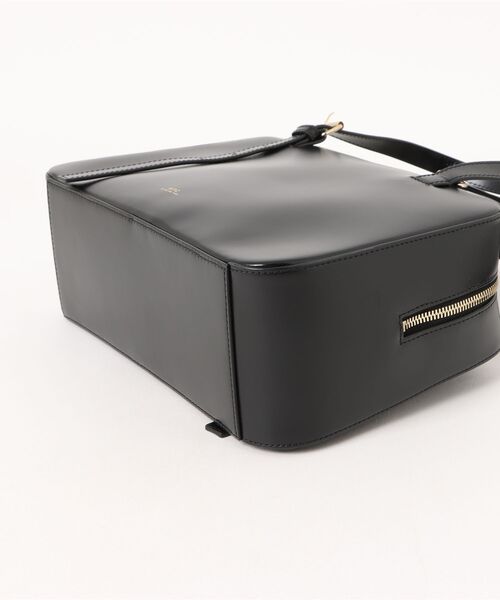 A.P.C.（アーペーセー） ハンドバッグ SAC VIRGINIE BOX : ZOZOTOWN