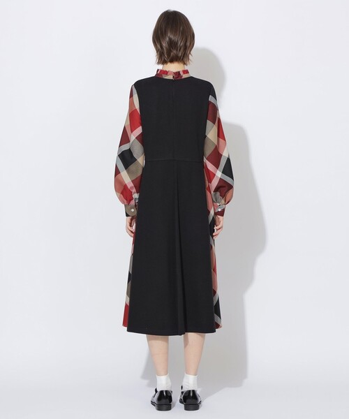 BLUE LABEL CRESTBRIDGE（ブルーレーベルクレストブリッジ