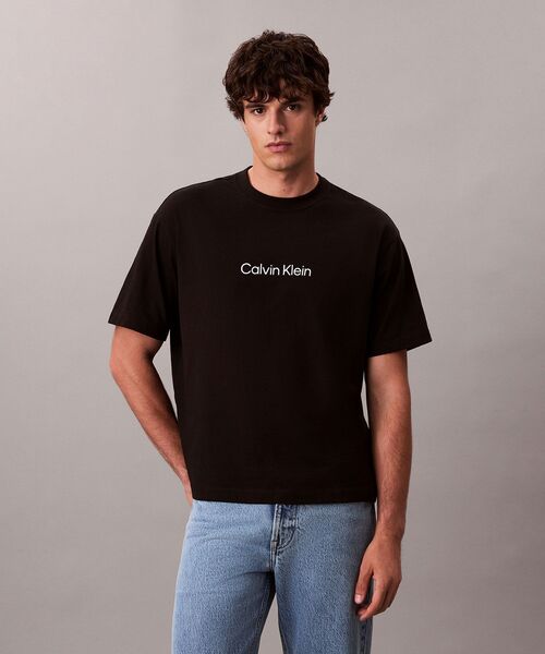 Calvin Klein tシャツ 「ユニセックス」STNDRD リラックス クルー